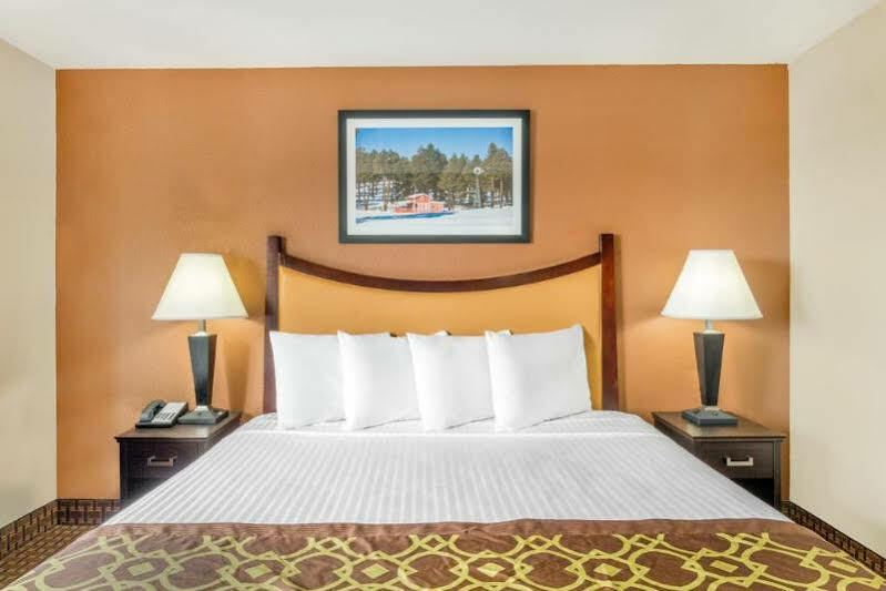Travelodge By Wyndham Lake Havasu Лейк-Хавасу-Сити Экстерьер фото